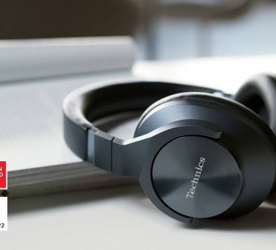 TECHNICS EAH-A800 > Bluetooth headphones with noise-cancelling technology and microphone